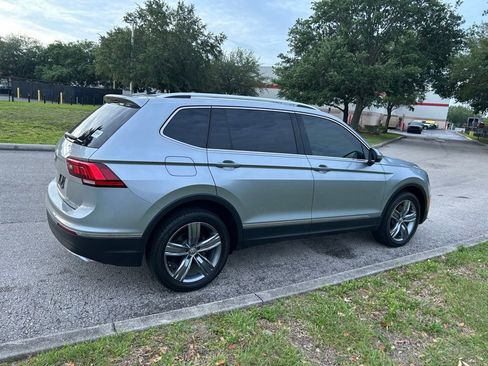 Used 2020 Volkswagen Tiguan SEL FWD image 6