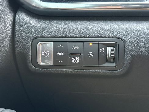 New 2026 GMC Terrain Denali w/ LPO, Floor Liner Package image 30