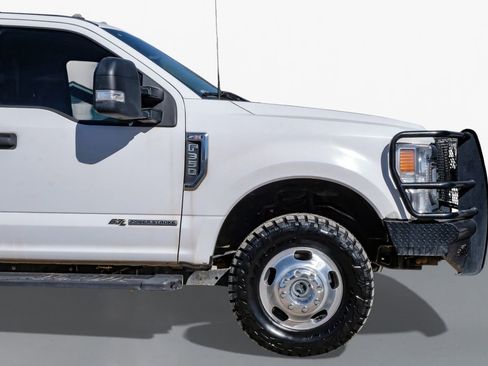 Used 2022 Ford F350 XL w/ STX Appearance Package image 7