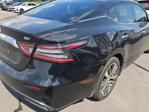 Used 2019 Nissan Maxima 3.5 SV w/ Floor Mat Group FWD image 3