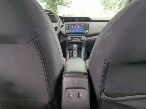 Used 2023 Nissan Kicks SR FWD image 32