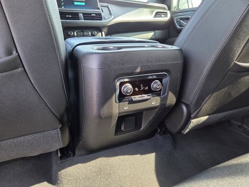 Used 2023 Chevrolet Tahoe RST RWD image 18