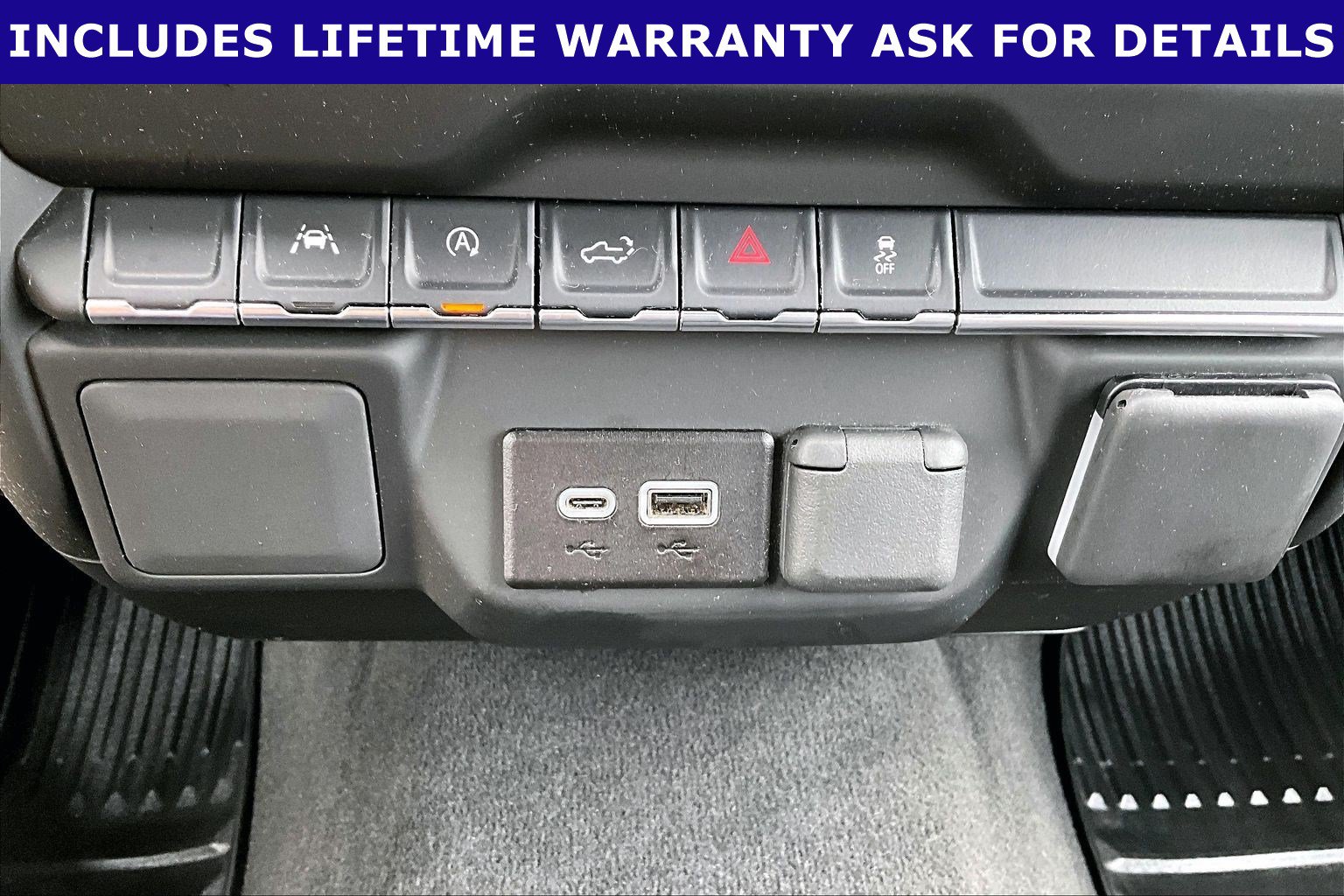Used 2024 Chevrolet Silverado 1500 Custom w/ Turbomax Blackout Package AWD/4WD image 24