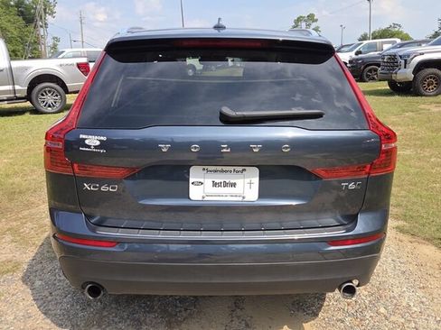 Used 2019 Volvo XC60 T6 Momentum w/ Premium Package AWD/4WD image 12