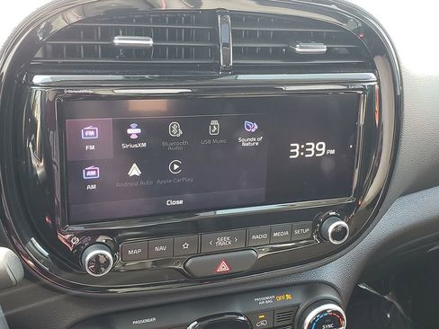 Used 2022 Kia Soul Turbo FWD image 28