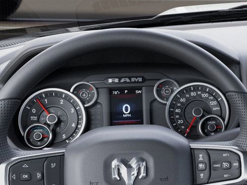 New 2025 RAM 3500 Big Horn AWD/4WD image 17