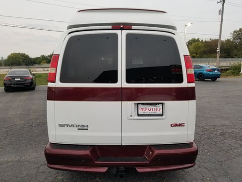 Used 2012 GMC Savana 1500 1500 image 8