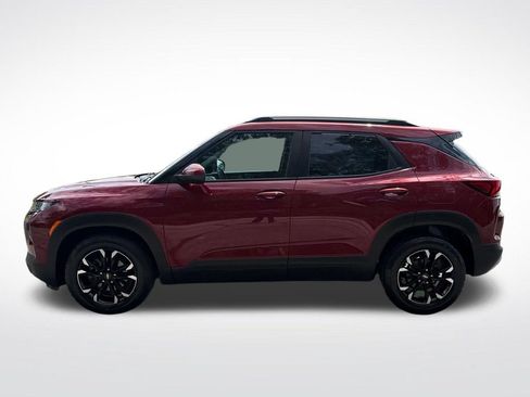 Certified 2023 Chevrolet TrailBlazer LT FWD image 2