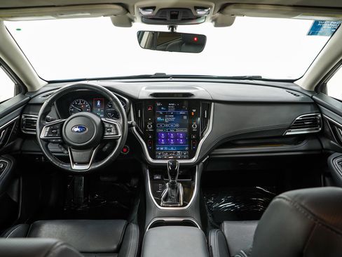 Used 2022 Subaru Outback Limited image 14