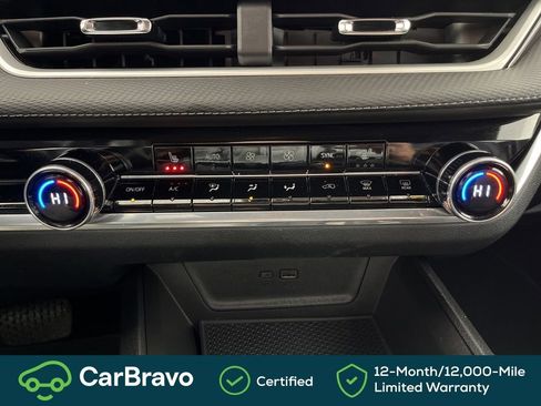 Certified 2025 Chevrolet Equinox LT w/ Convenience Package II image 38