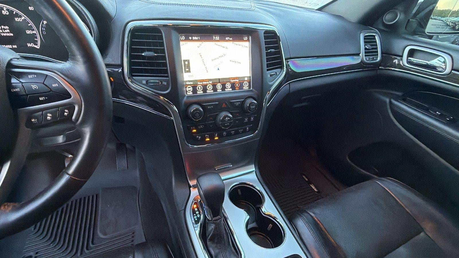 Used 2018 Jeep Grand Cherokee Overland RWD image 6
