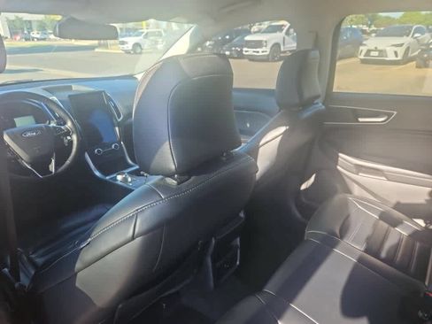 Certified 2024 Ford Edge SEL AWD/4WD image 11