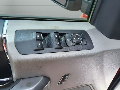 Used 2020 Ford F150 XLT w/ Equipment Group 302A Luxury image 10