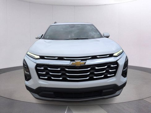 Used 2025 Chevrolet Equinox LT w/ Convenience Package II FWD image 10