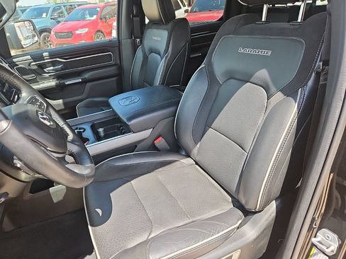 Used 2020 RAM 1500 Laramie AWD/4WD image 16