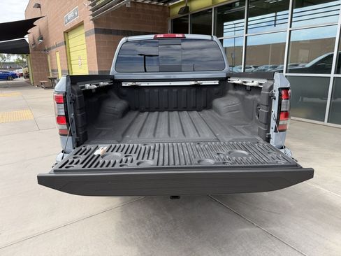 Used 2025 Nissan Frontier PRO-4X w/ Pro Convenience Package AWD/4WD image 35