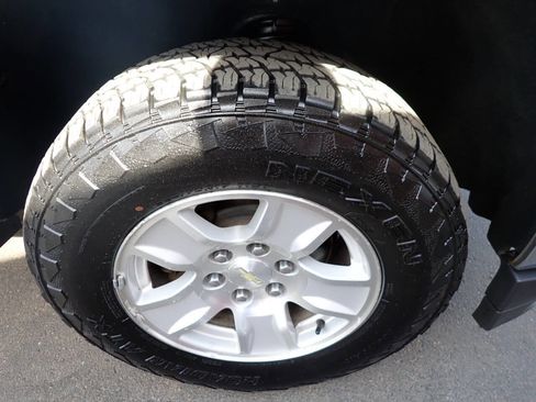 Used 2016 Chevrolet Silverado 1500 LT image 11