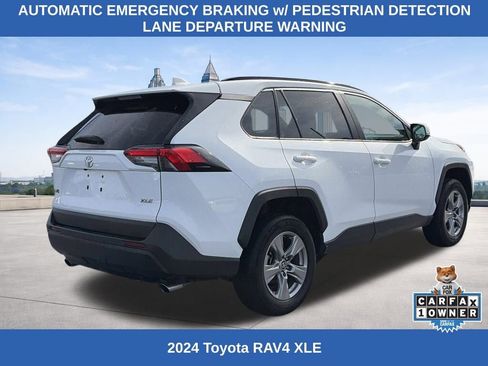 Used 2024 Toyota RAV4 XLE image 5