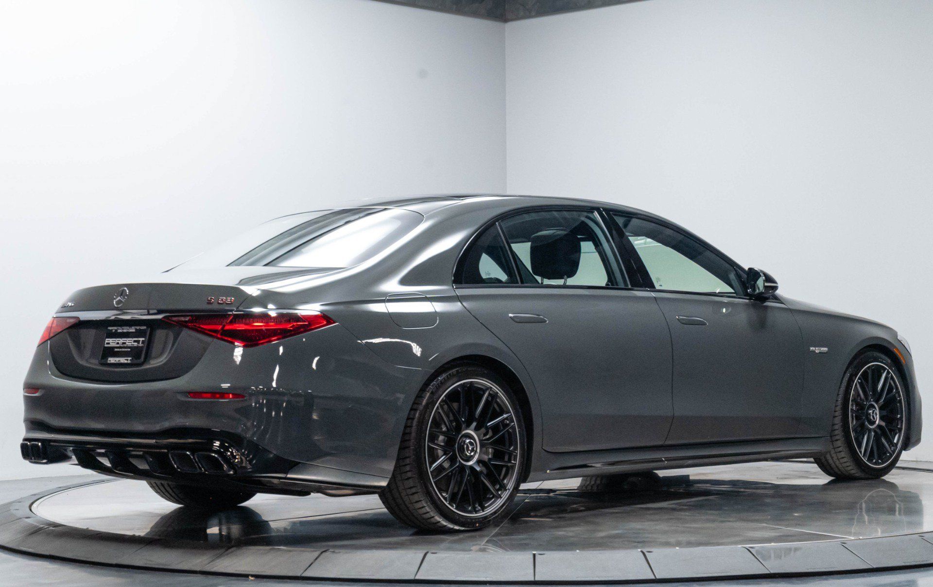 Used 2026 Mercedes-Benz S 63 AMG S image 25