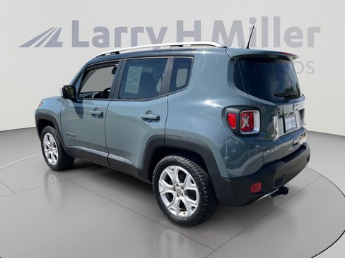 Used 2018 Jeep Renegade Limited AWD/4WD image 3