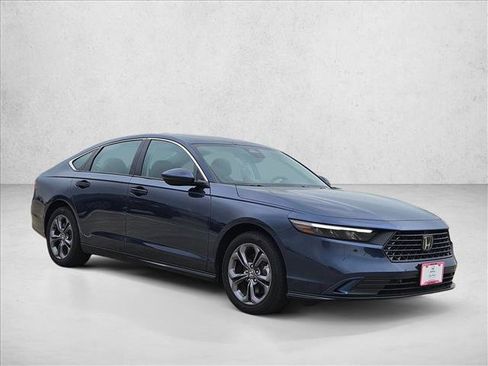 Used 2025 Honda Accord EX-L image 3