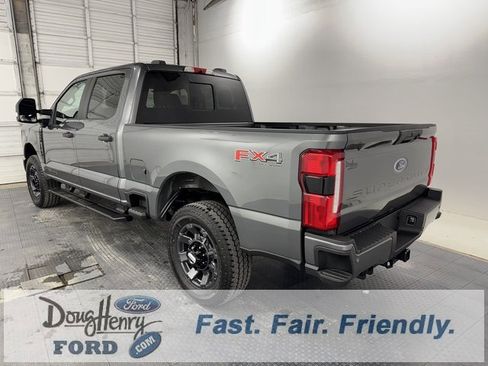 Used 2025 Ford F250 XL w/ STX Appearance Package image 5