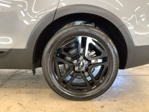 Certified 2024 Kia Telluride EX X-Line AWD/4WD image 27