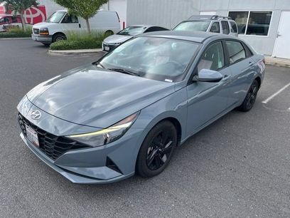 Used 2021 Hyundai Elantra SEL