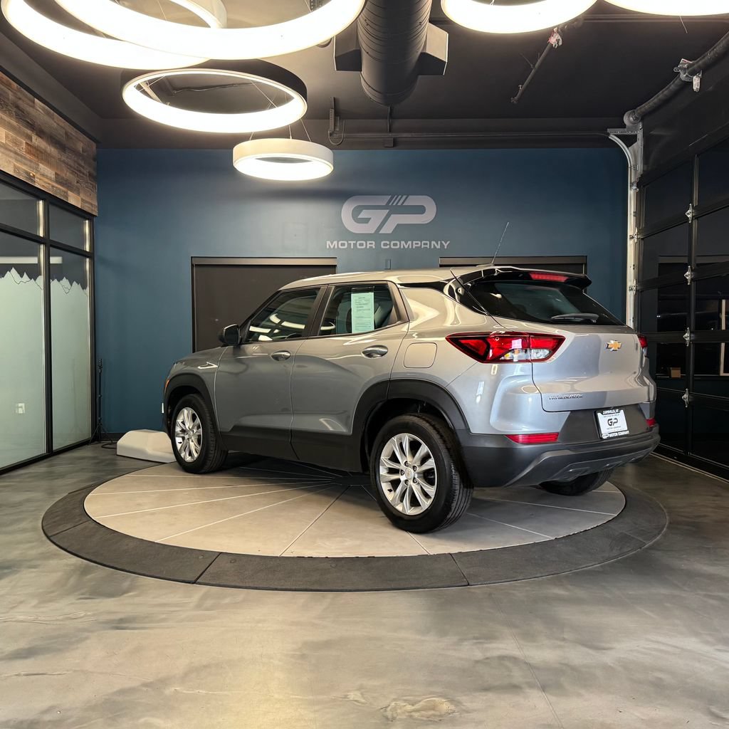 Used 2023 Chevrolet TrailBlazer LS FWD image 5