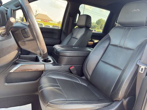 Used 2020 Chevrolet Silverado 3500 High Country AWD/4WD image 8