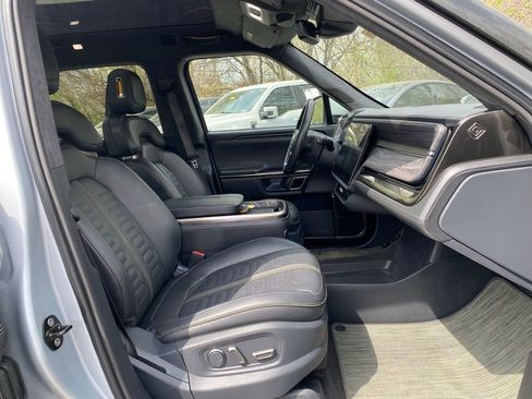 Used 2022 Rivian R1T Adventure image 36