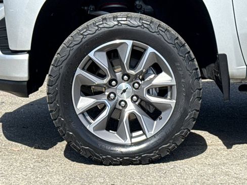 Used 2019 Chevrolet Silverado 1500 RST AWD/4WD image 26