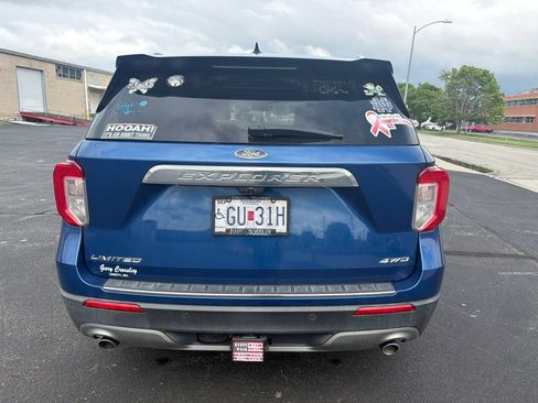 Used 2021 Ford Explorer Limited w/ Equipment Group 301A AWD/4WD image 6