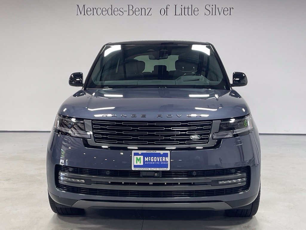 Used 2025 Land Rover Range Rover Autobiography AWD/4WD image 9