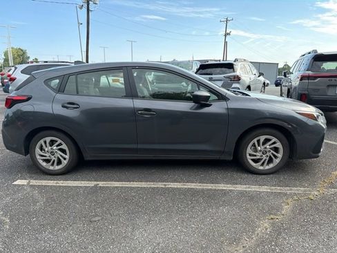 Used 2024 Subaru Impreza 2.0i AWD/4WD image 4