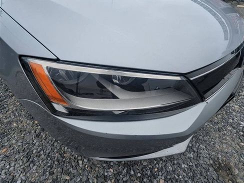 Used 2014 Volkswagen Jetta SEL FWD image 30