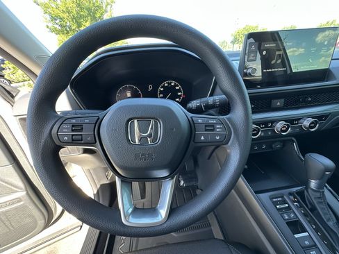 Certified 2026 Honda CR-V EX image 10