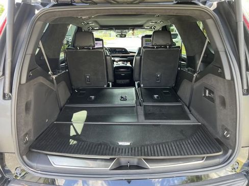 Used 2023 Cadillac Escalade Sport Platinum w/ LPO, ONYX Package AWD/4WD image 12