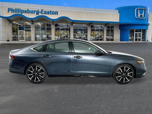 New 2026 Honda Accord Touring image 6