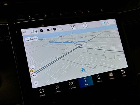 Used 2023 Jeep Grand Cherokee Limited image 22