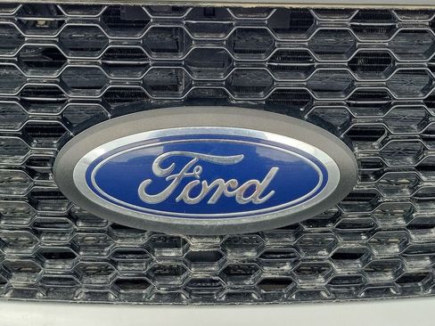 Used 2018 Ford F150 XL w/ Equipment Group 101A Mid image 22