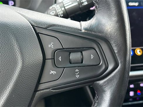 Used 2022 Chevrolet Bolt LT w/ Infotainment Package image 28