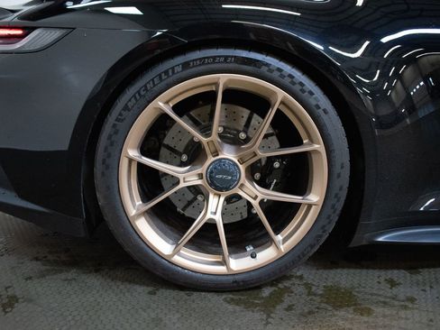 Certified 2022 Porsche 911 GT3 RWD image 16