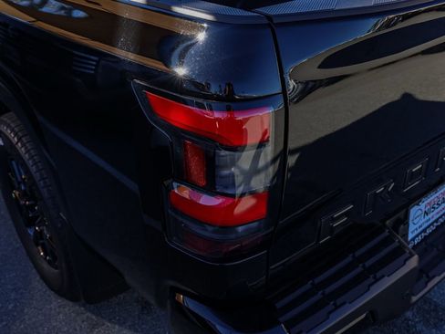 New 2026 Nissan Frontier SV image 7