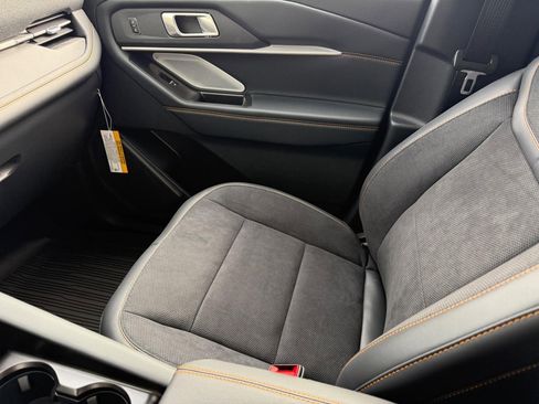 New 2026 Ford Explorer Tremor w/ Tremor Ultimate Package image 18