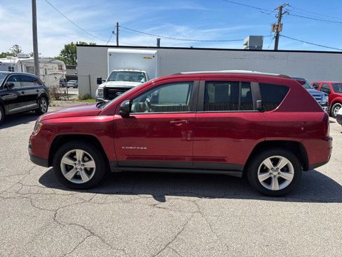 Used 2016 Jeep Compass Sport w/ Power Value Group image 8