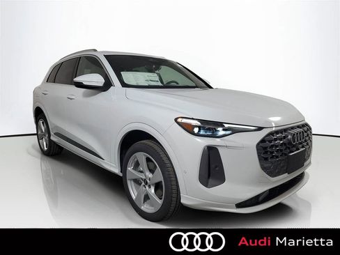 New 2025 Audi Q5 Premium Plus image 1