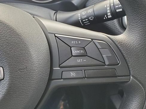 Certified 2025 Nissan Kicks Play S image 19