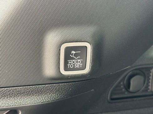 New 2026 Jeep Grand Cherokee Limited w/ Limited Altitude Package image 11