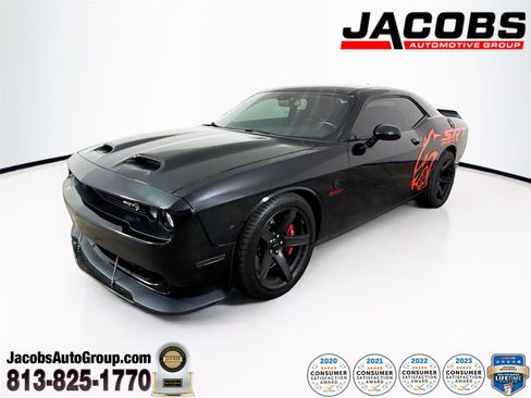 Used 2020 Dodge Challenger SRT Hellcat Redeye image 1